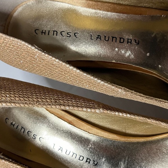 Chinese Laundry Nightlight Women's Gold Sparkle Round Toe Stiletto Heels Size 9M - Picture 11 of 13